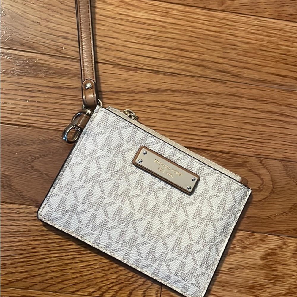 Michael Kors, wrist wallet